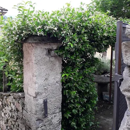 La Casetta Del Ponte Appartement *